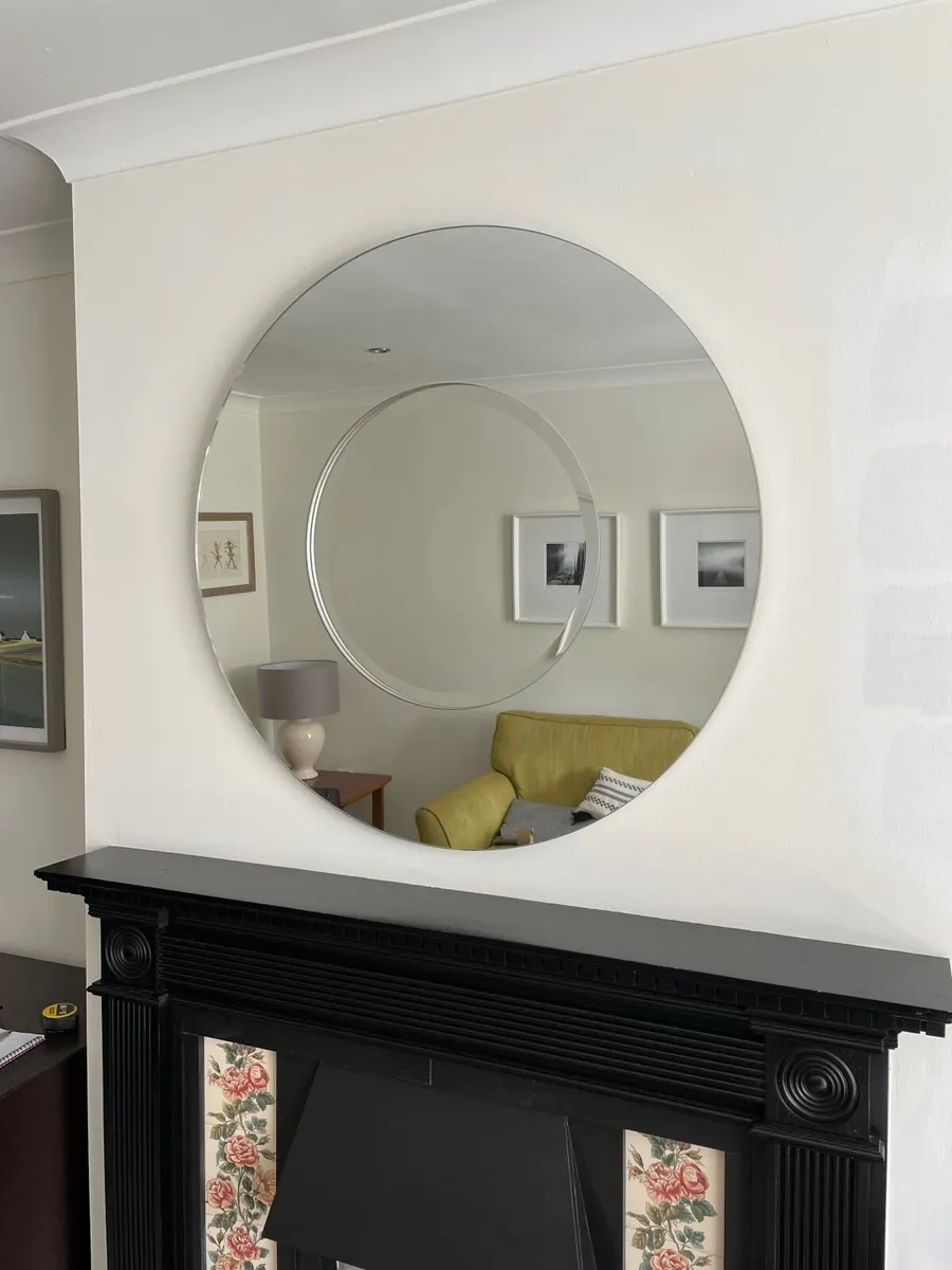 Mirror - Image 1