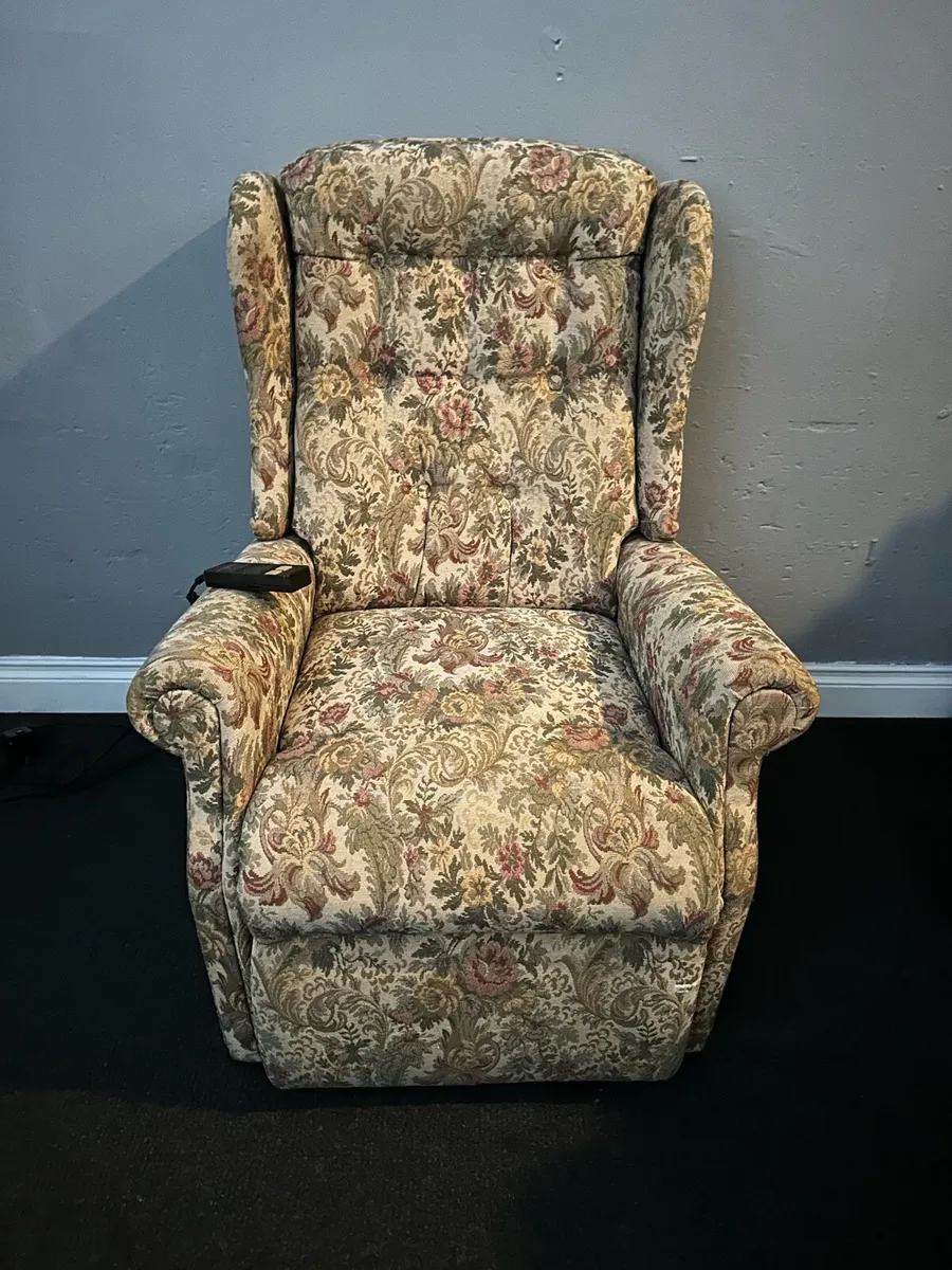 Sherborne lift & rise electric reclining armchair - Image 2