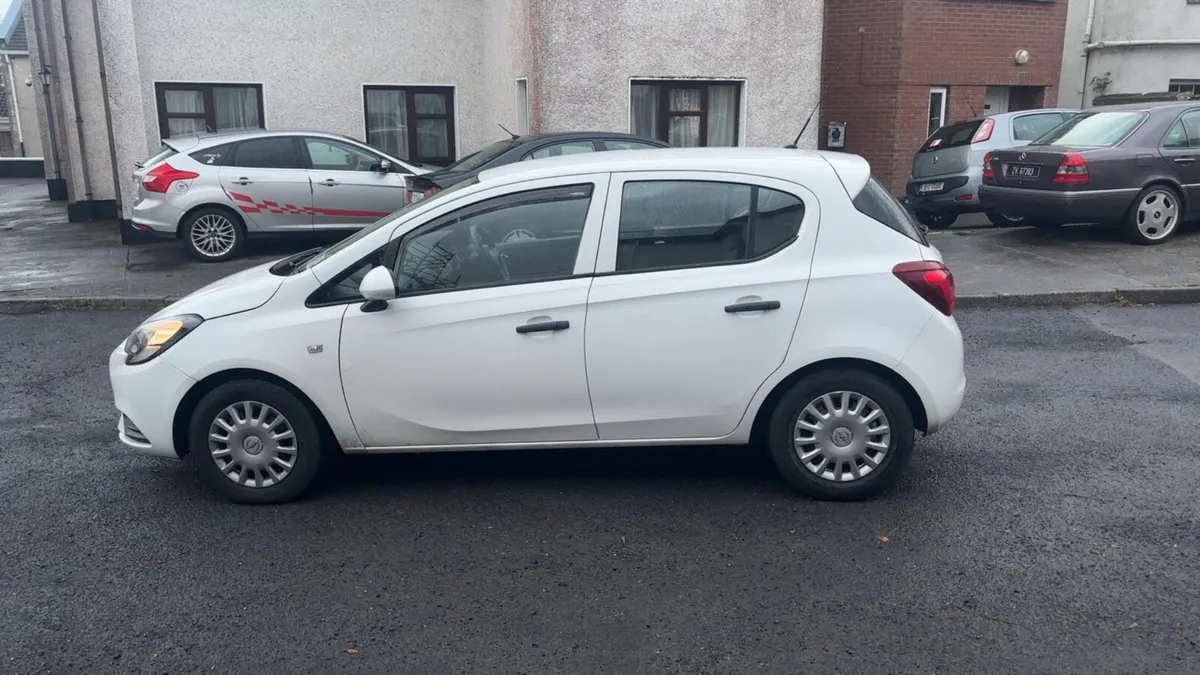 2017 Opel Corsa 1.4Petrol NCT 04,27 Tax 02,26 - Image 4