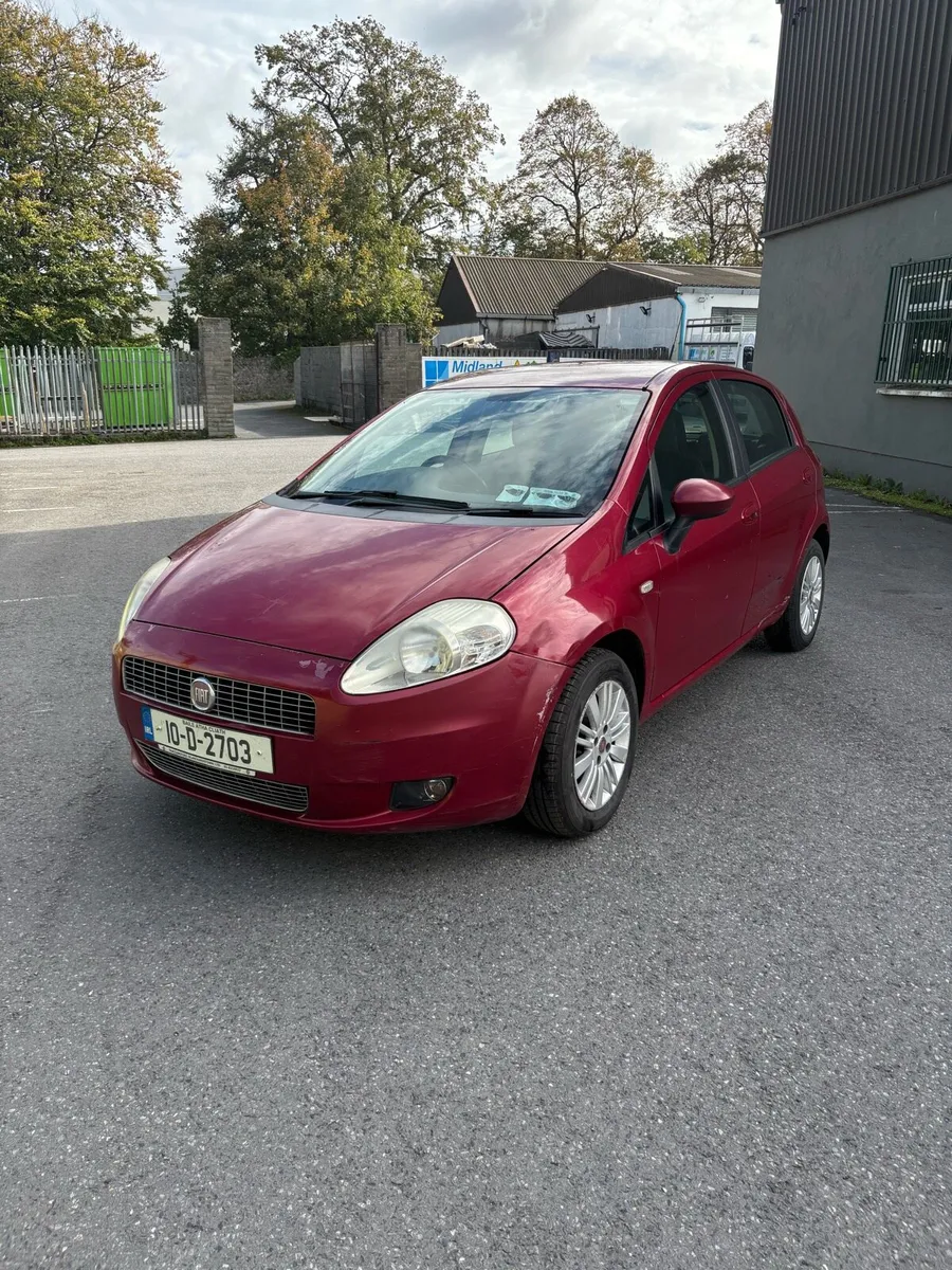2010 Punto Low miles 51k km Fresh Nct - Image 2
