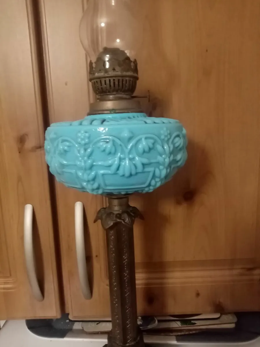 Victorian Oil Lamp - Image 2