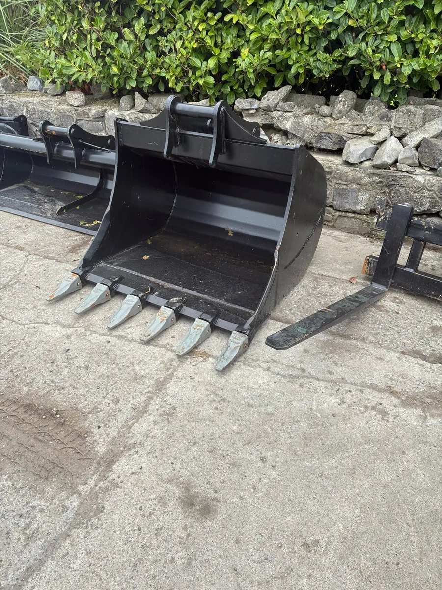 Digging buckets - Image 3