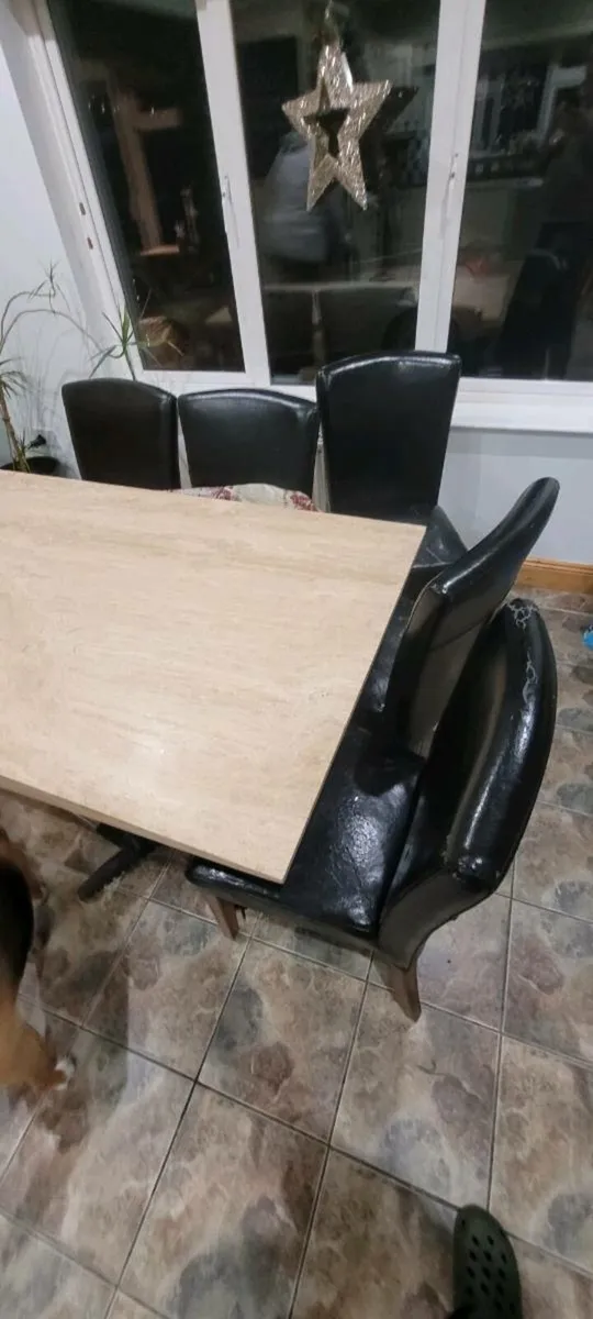 Kitchen table - Image 2