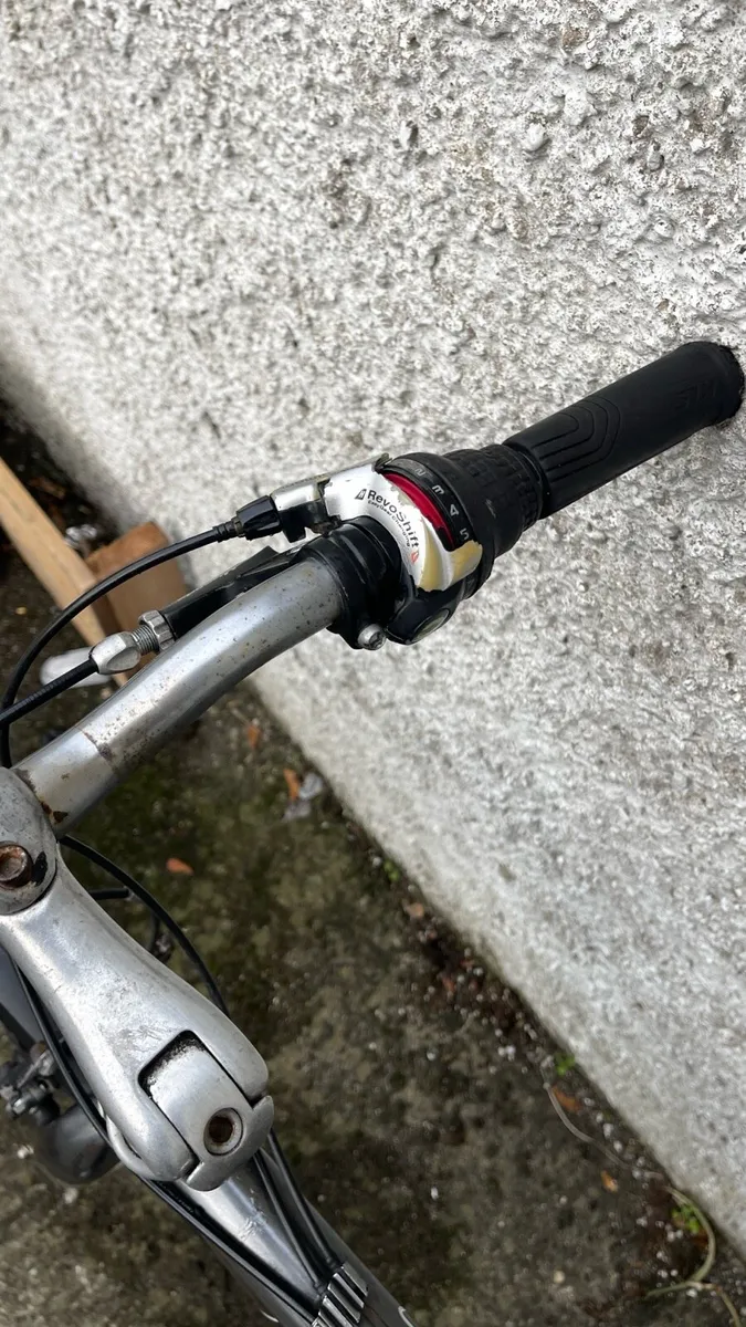 Trek hybrid Bike - Image 4