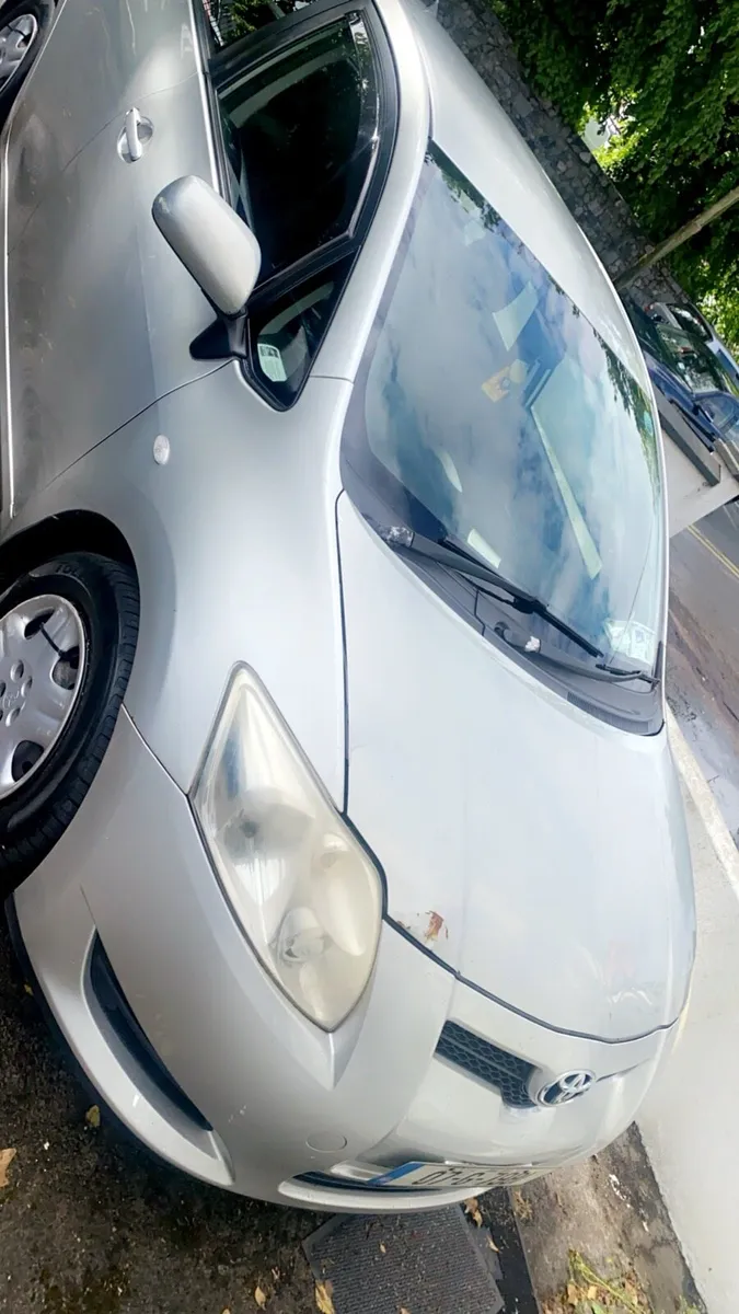 Toyota AURIS 2007,1.4 petrol - Image 4
