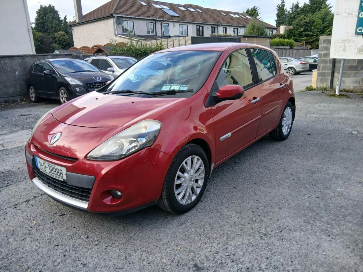 2011 RENAULT CLIO 1.5 DIESEL NCT 1/25 TAX 2/26 - Image 3