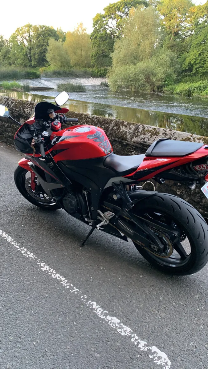 Honda cbr 600 rr - Image 3