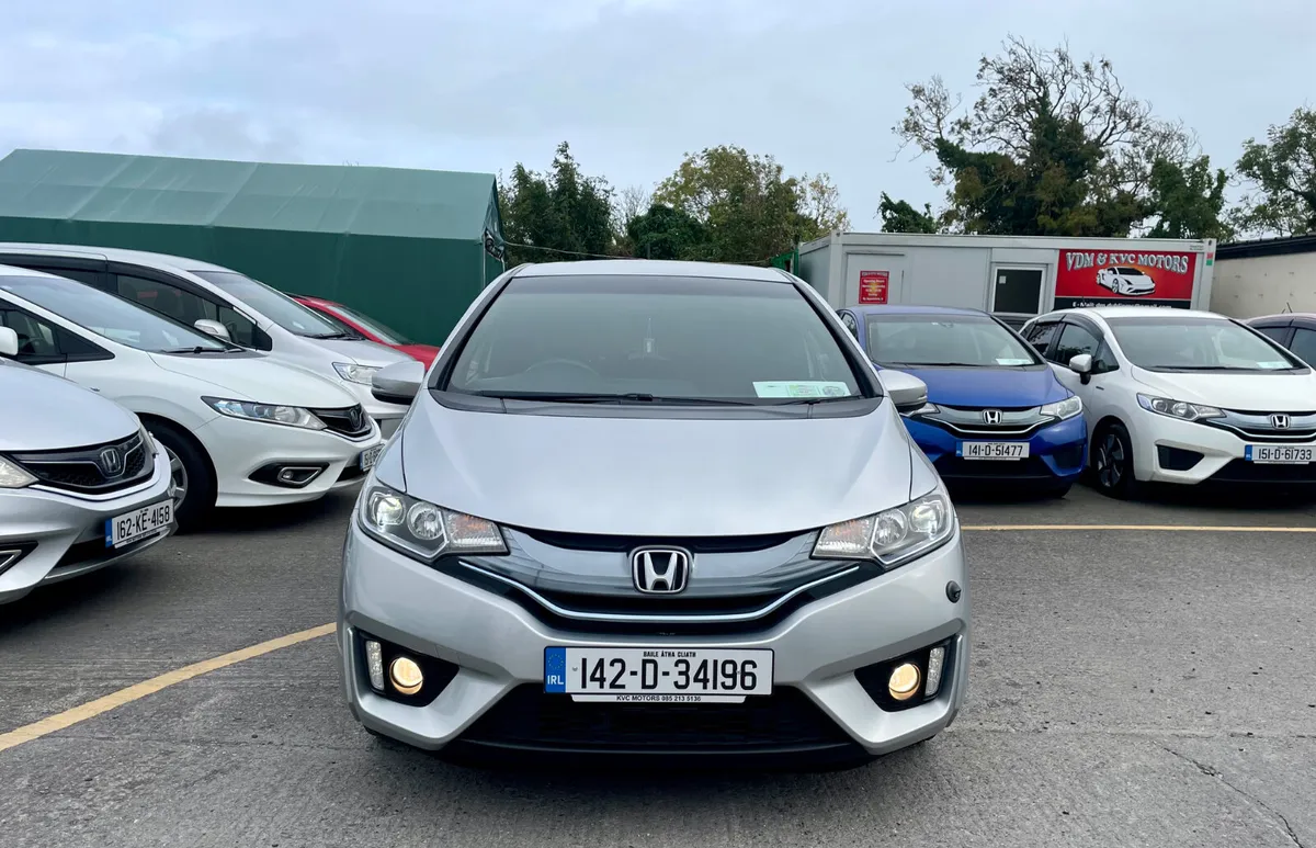 Honda Fit 2014 - Image 2