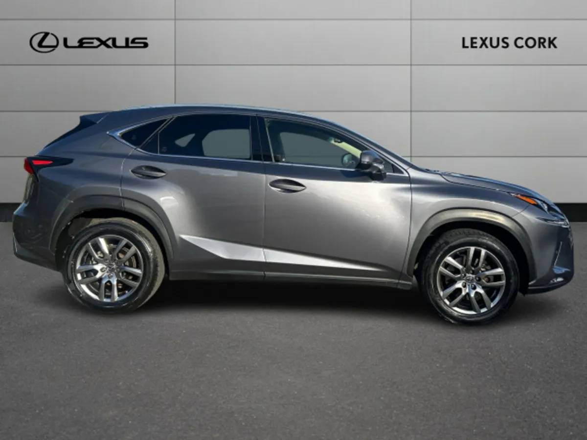 Lexus NX NX 300h FWD Executive MC18 - Image 4
