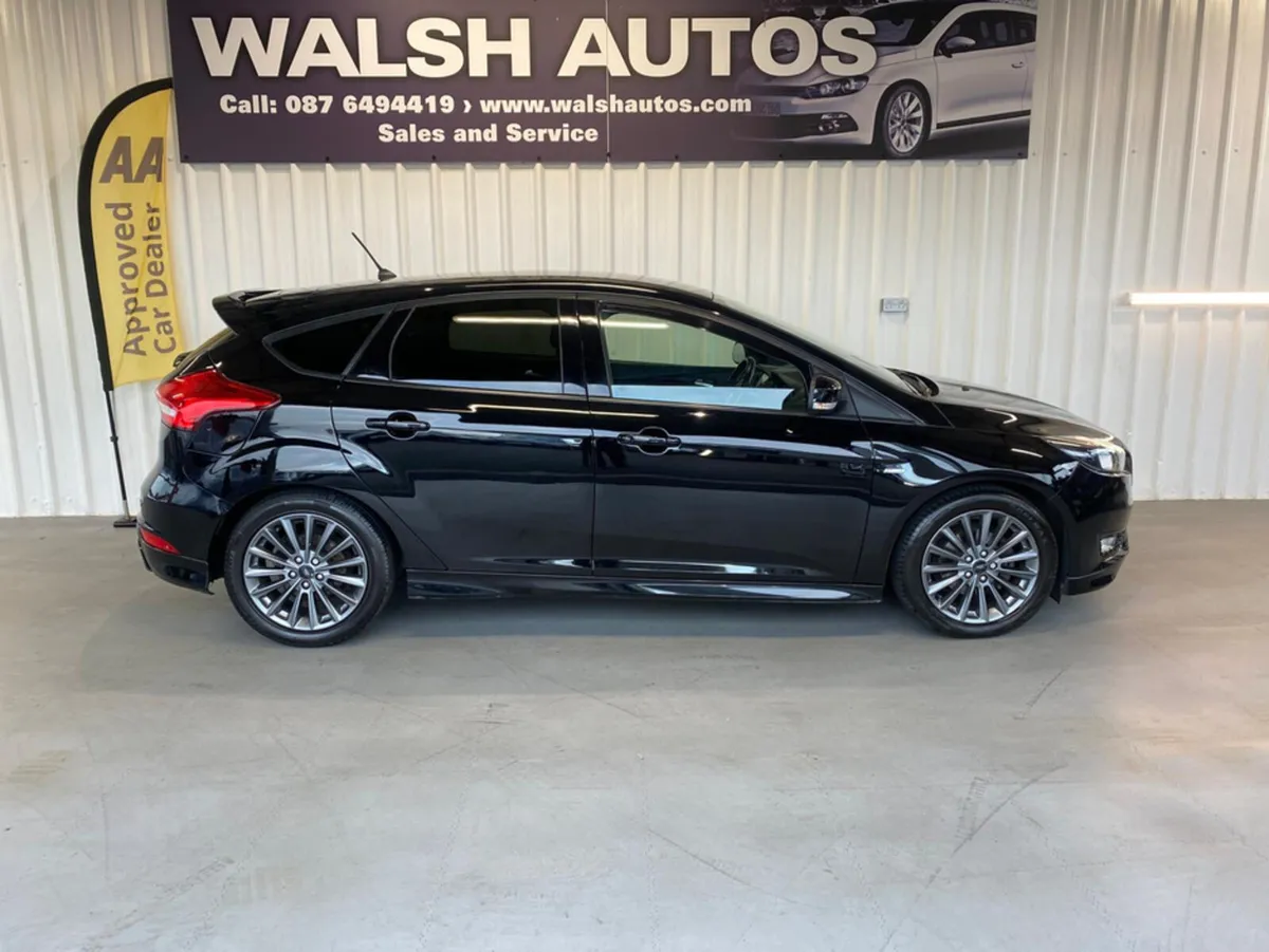 Ford Focus ST-LINE 1.5 TD 120PS 6SPEED 4DR - Image 2