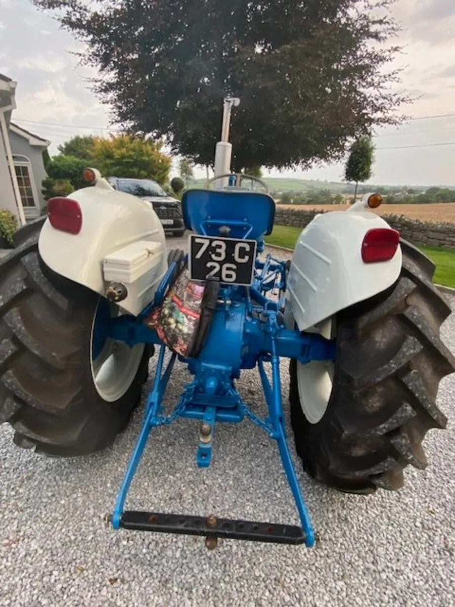 Ford 3000 - Image 3