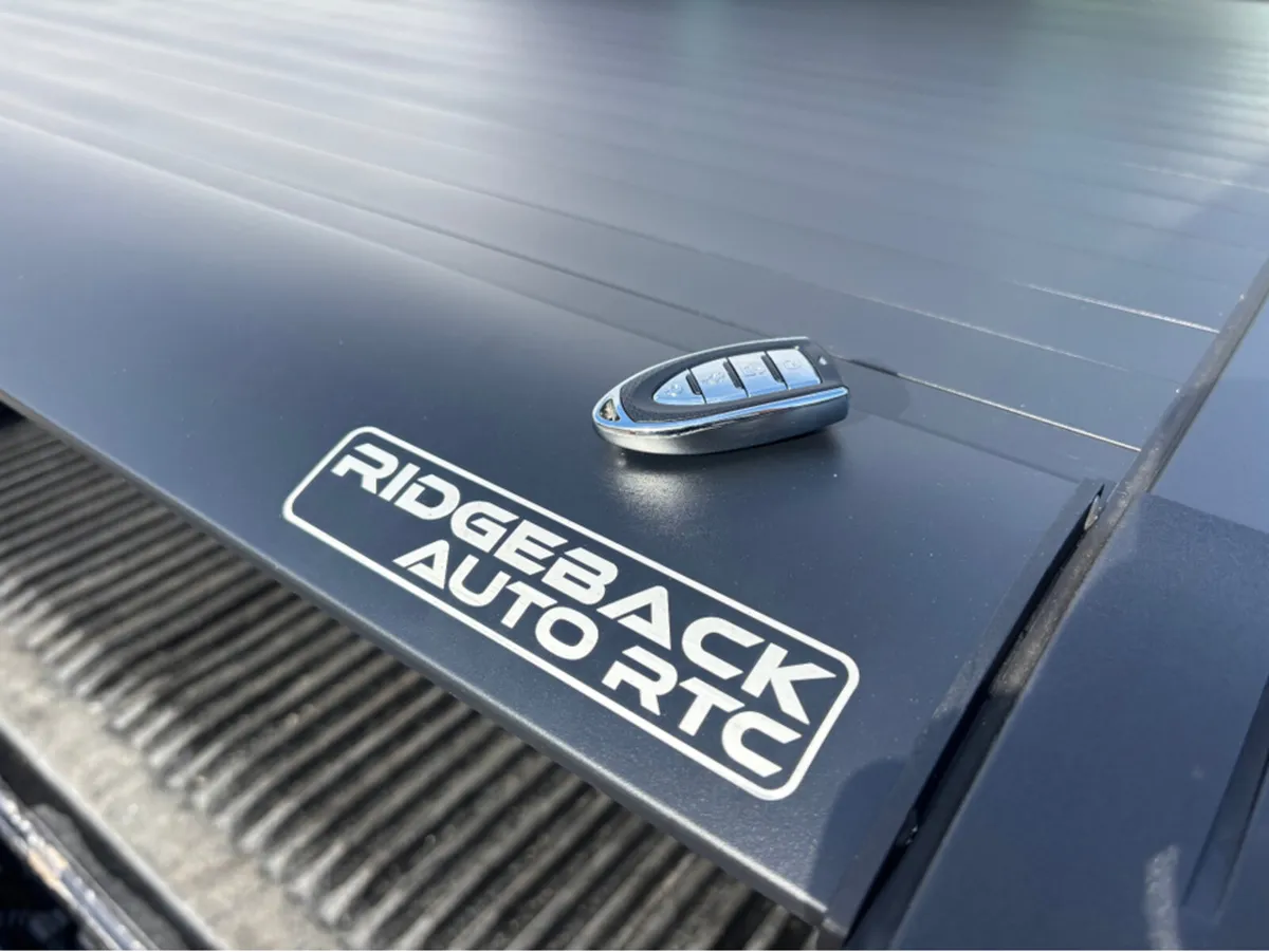 Ford Ranger 3.2 WILDTRAK D/CAB 4WD - Image 3