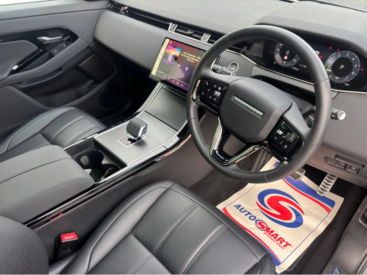 Land Rover Range Rover Evoque EVOQUE1.5 P300E DY - Image 2