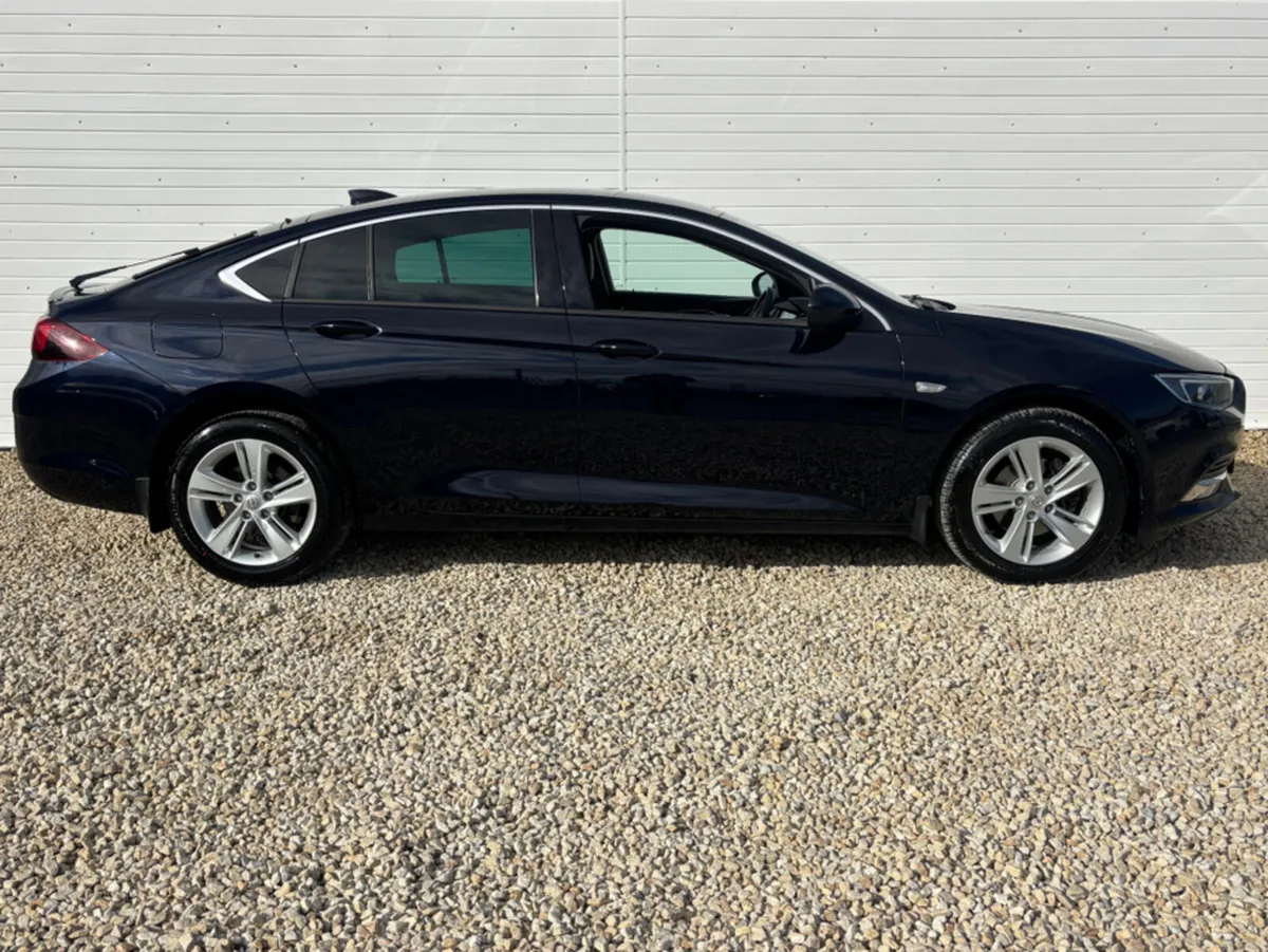 Opel Insignia GRAND SPORT SRI 1.6 1 136PS 5DR - Image 4