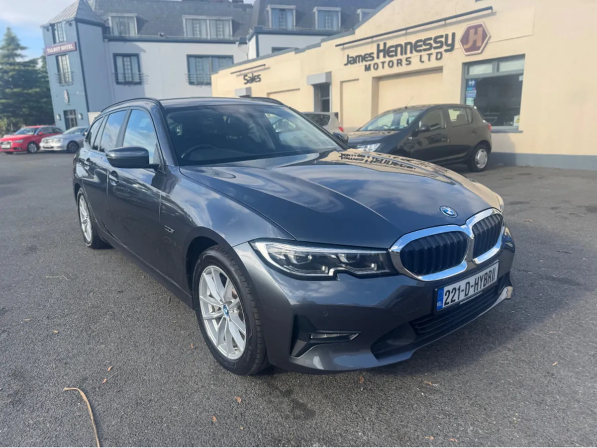 BMW 3-Series 330E SE PRO AUTO ESTATE - Image 1