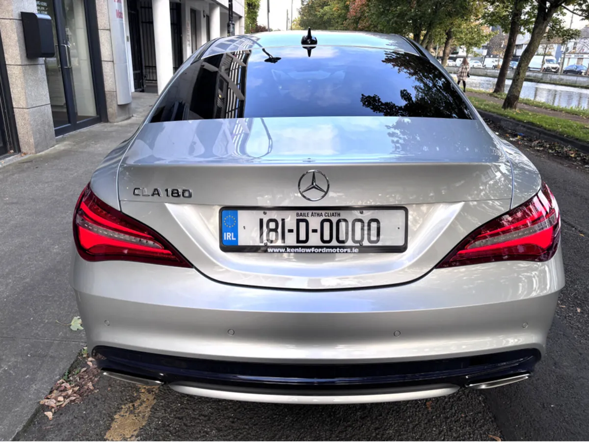 Mercedes-Benz CLA CLA180 AMG PREMIUM PLUS AUTO - Image 4