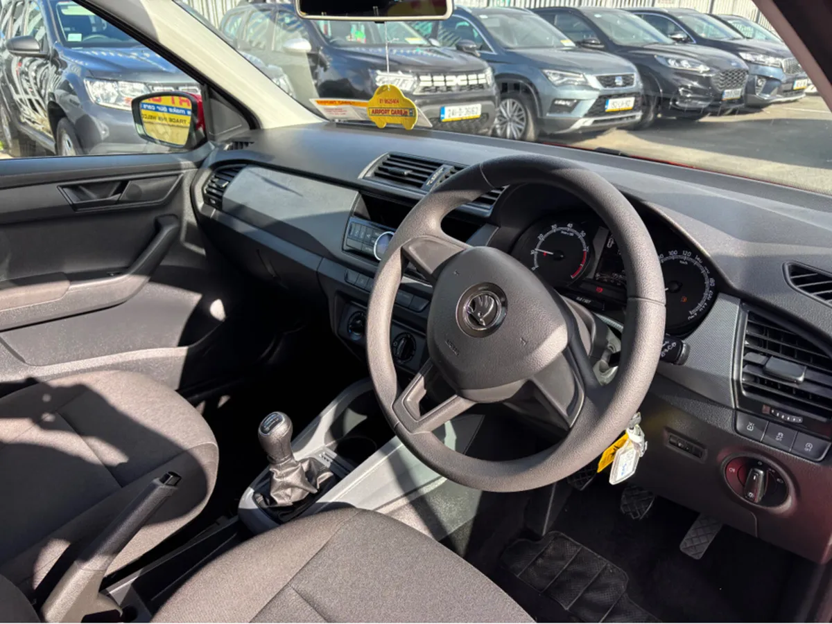 Skoda Fabia ACTIVE 1.0 MPI 60HP 4DR Finance Availa - Image 2