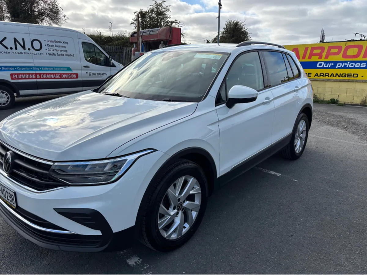 Volkswagen Tiguan LIFE 2.0 TDI MANUAL 6SPEED FWD 1 - Image 2
