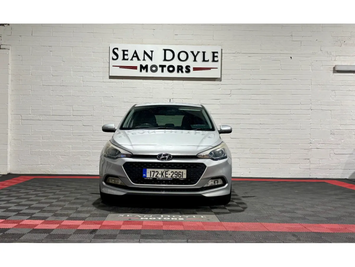 Hyundai i20 2017 1.4 PREMIUM 89BHP 5DR Manual - Image 3