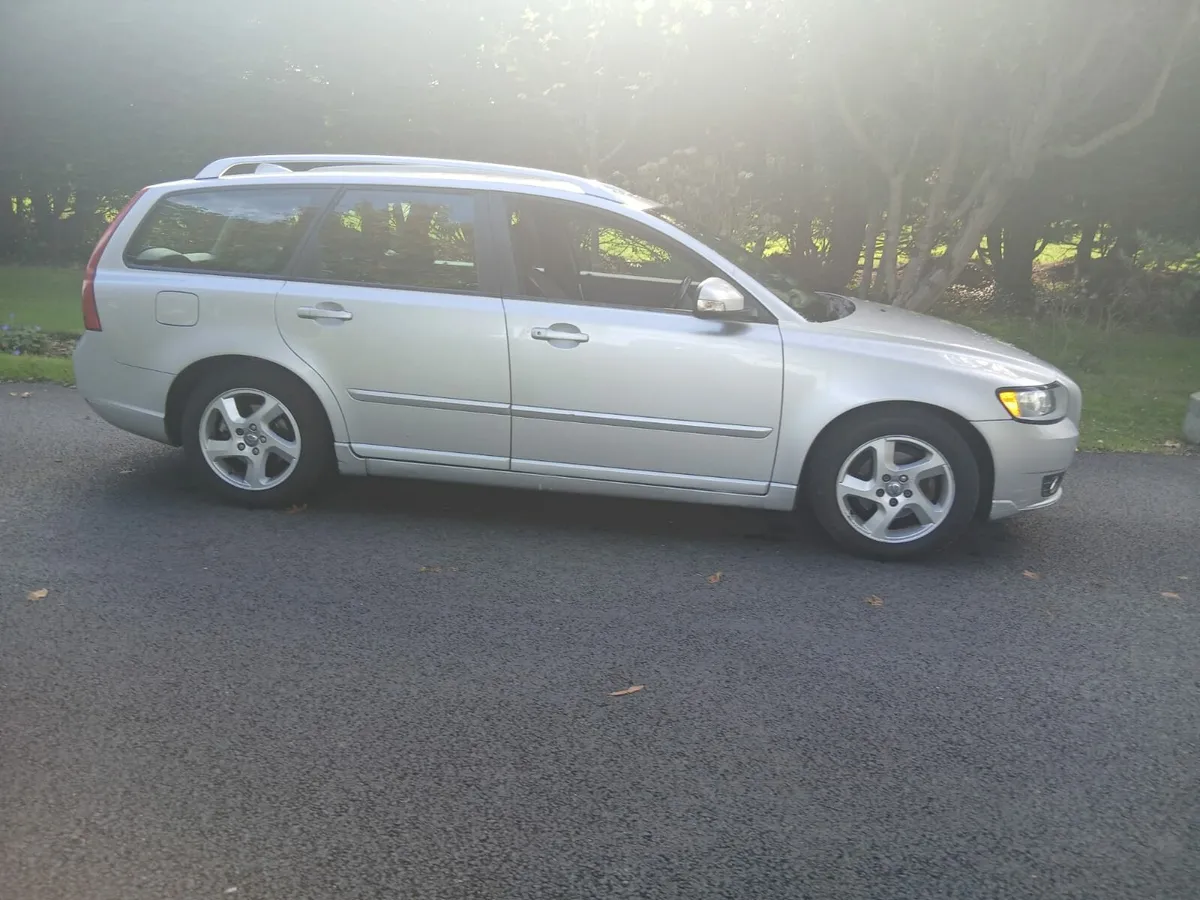 Volvo V50 New nct 2950 NEW NCT - Image 3