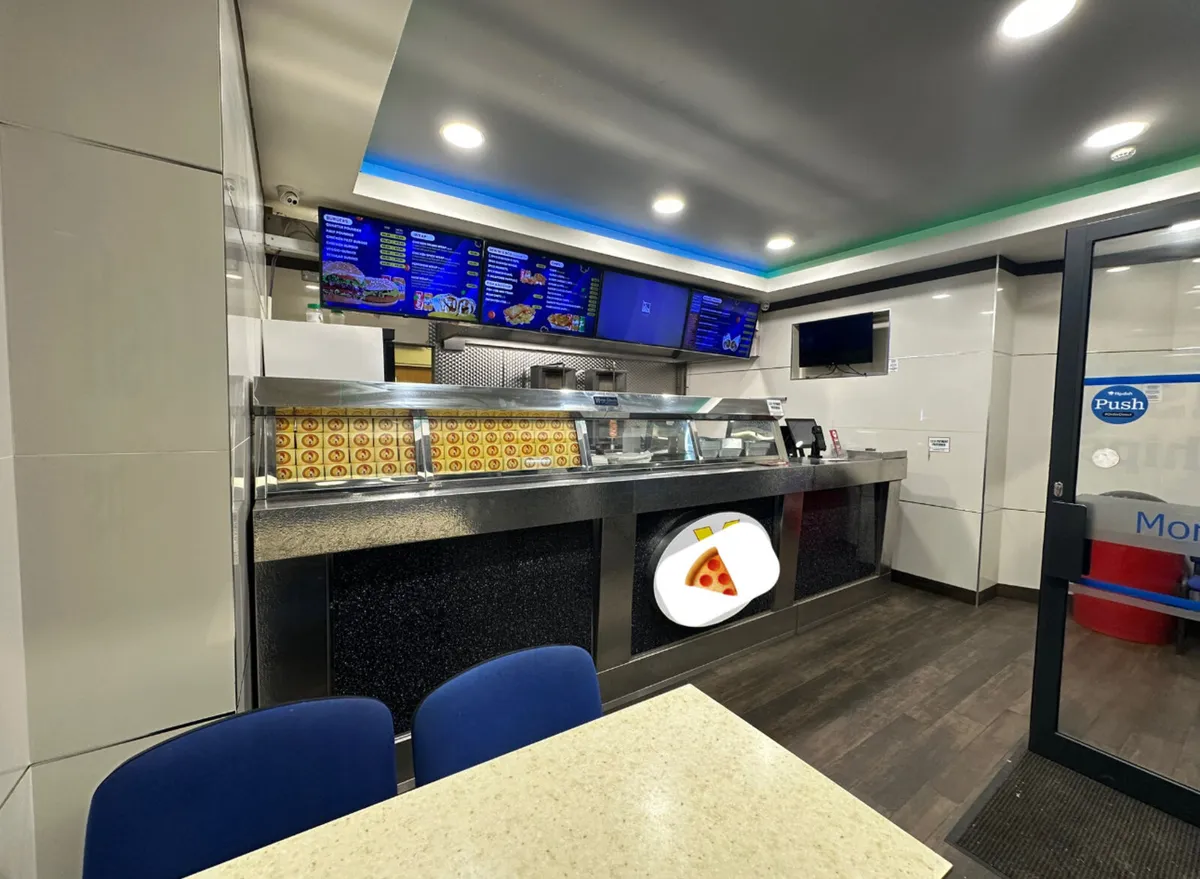 Takeaway restaurant - Image 2