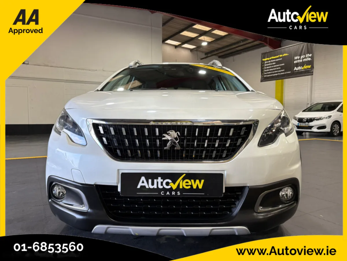 Peugeot 2008 1.2 5DR Automatic, AA APPROVED // FIN - Image 2