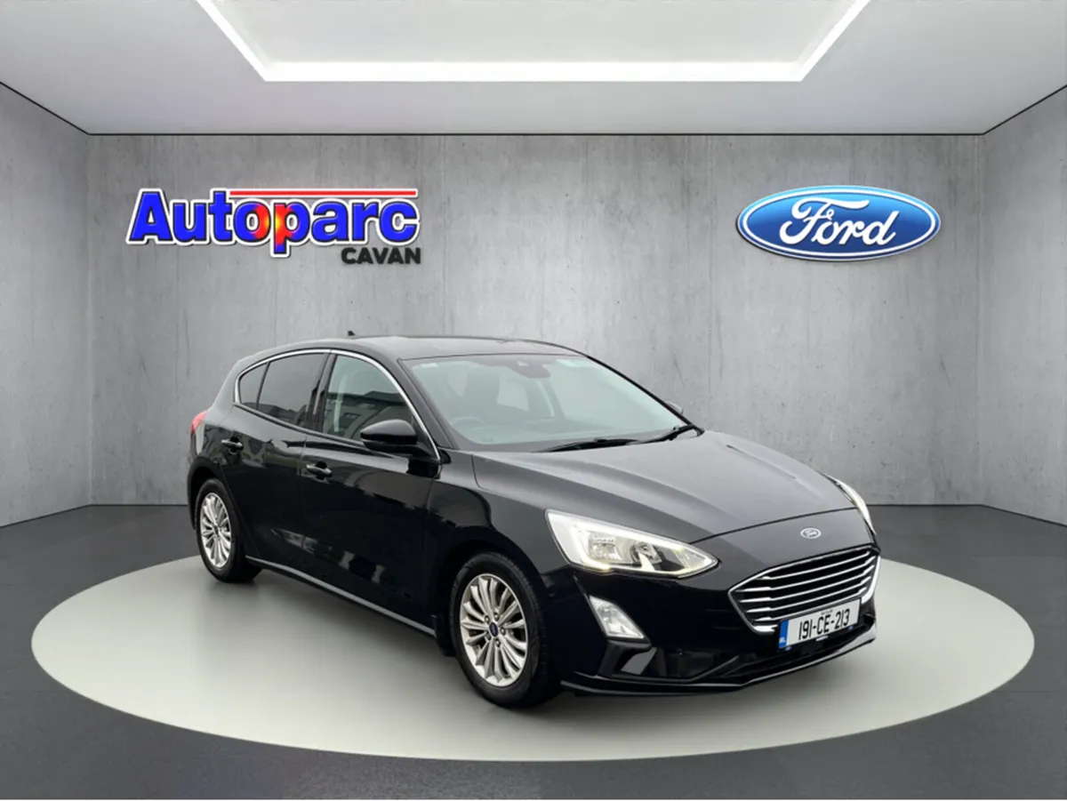 Ford Focus TITANIUM 1.5 TDCI 125PS 6 5DR 6SPEED - Image 1