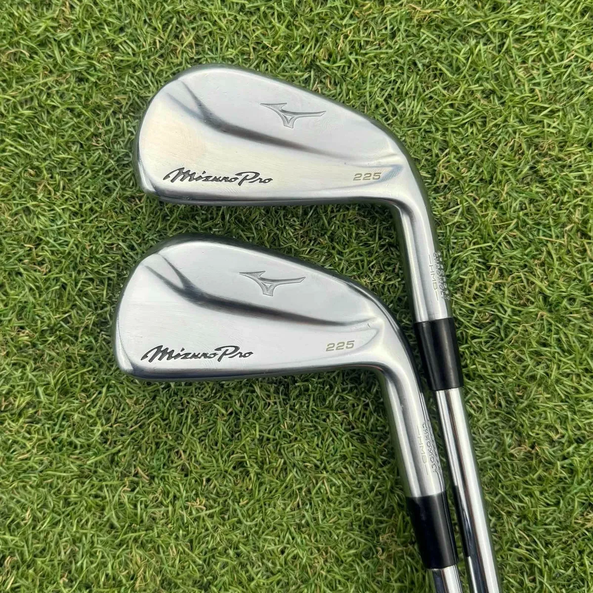 Mizuno Pro 225 #5 Iron 24° & #6 Iron 27° / X-Stiff - Image 2