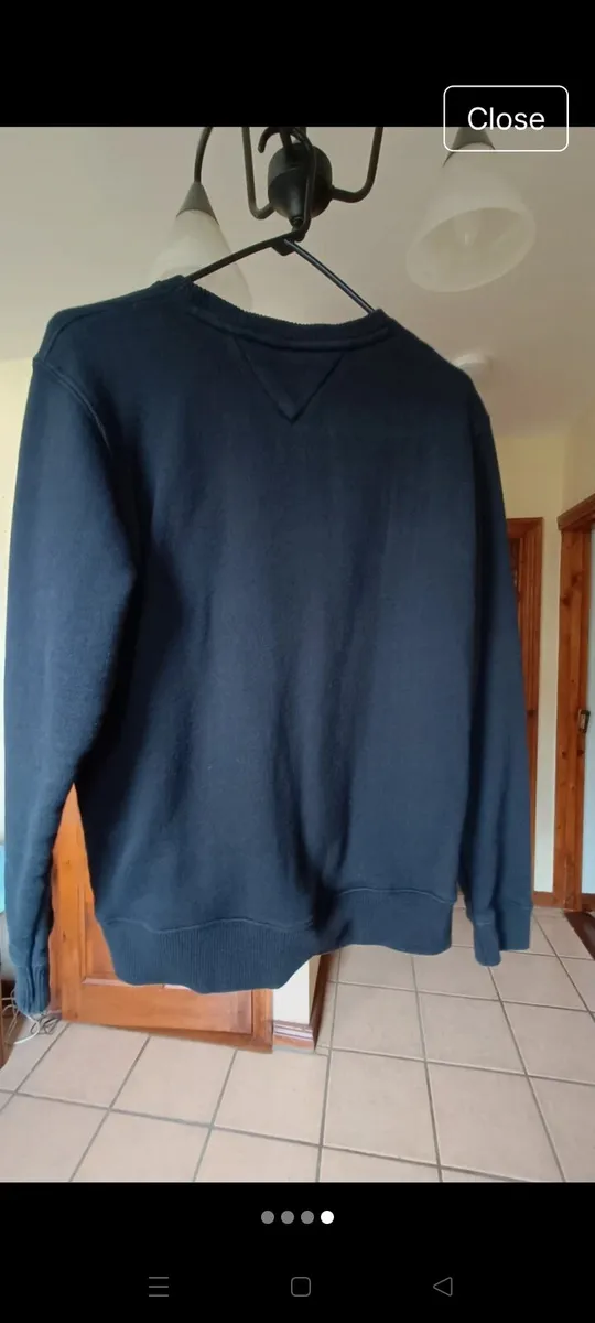 Tommy Jeans kids jumper xl or small mens. Must Go - Image 4