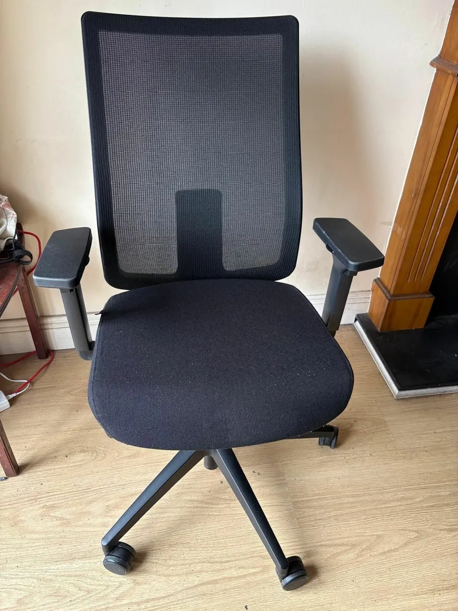 Sedus se:do Pro Light Ergonomic Office Chair - Image 4