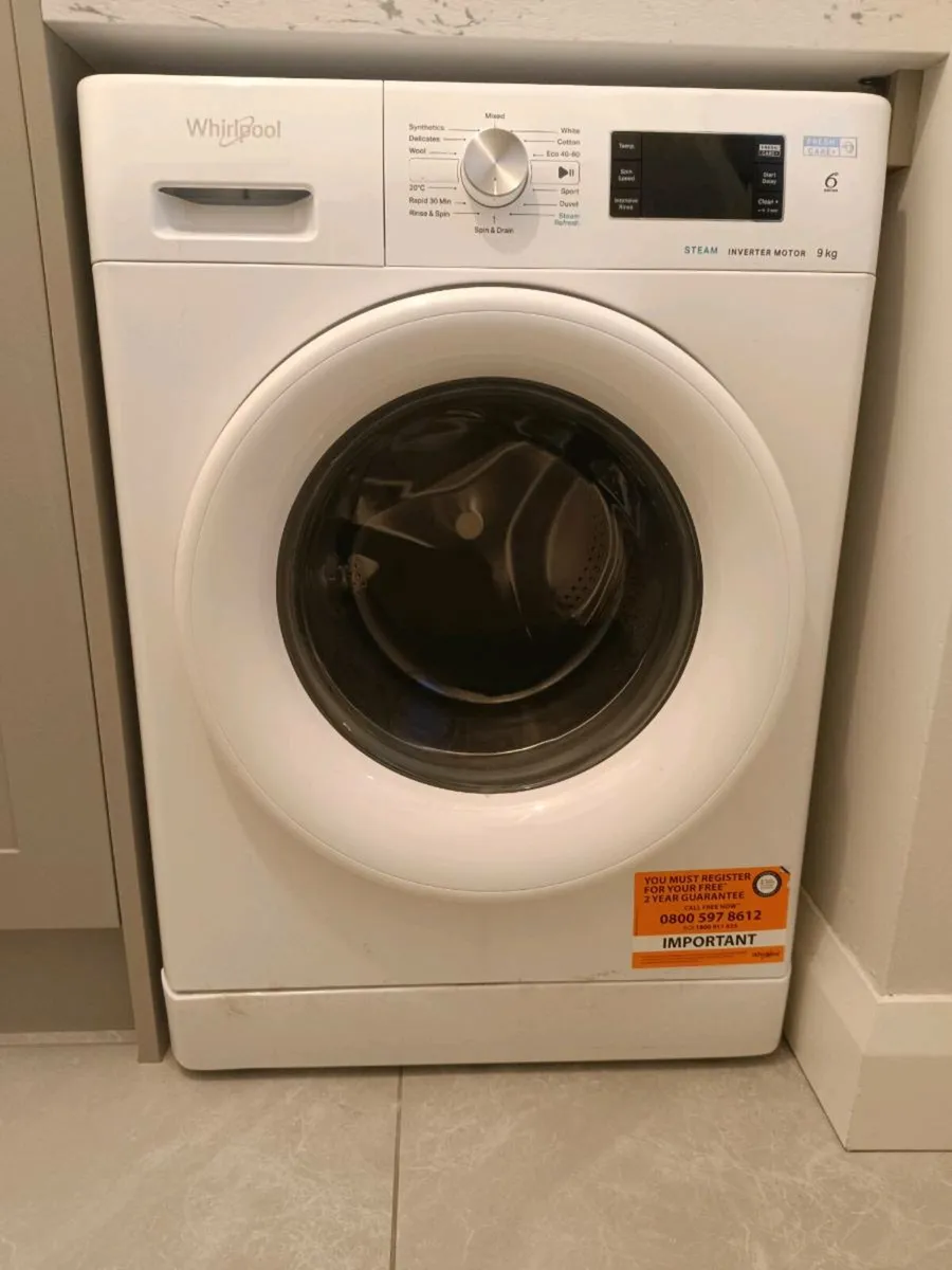 Whirlpool 9kg Washing Machine (read add) - Image 1