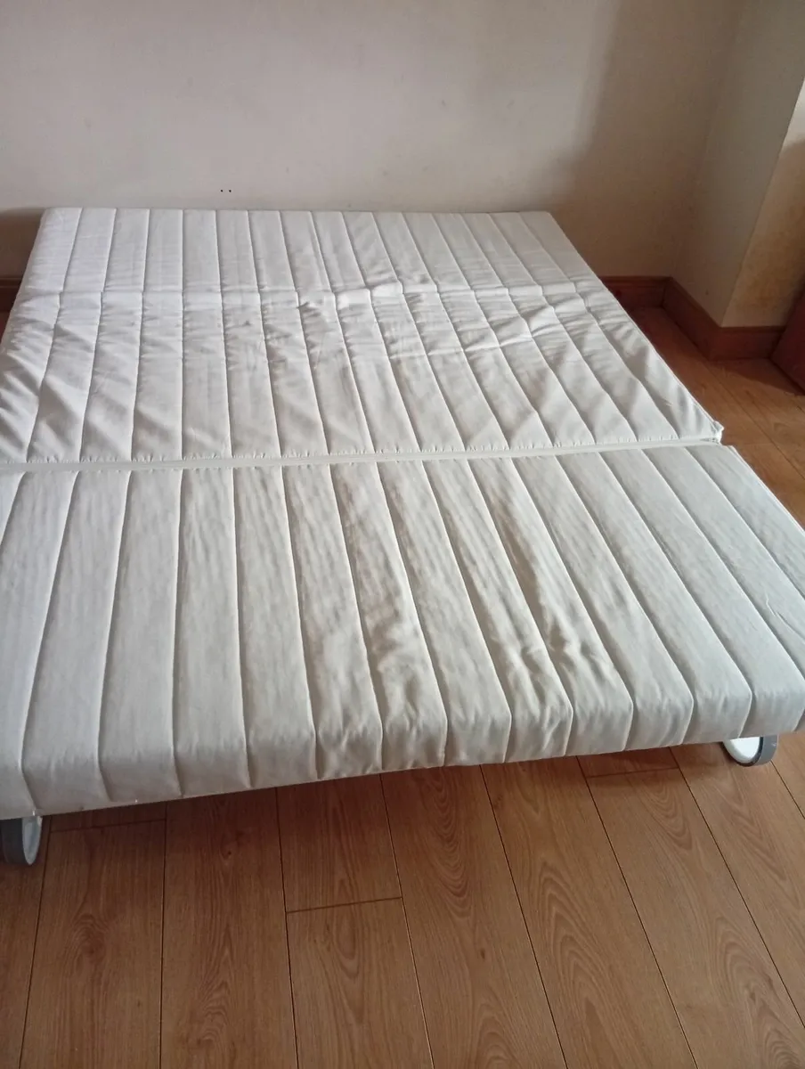 Quality Sturdy 2 Seater sofa bed footon - Image 3