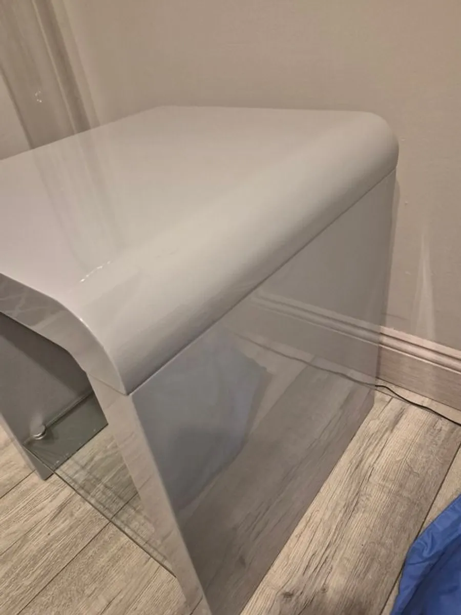 Table - Image 1