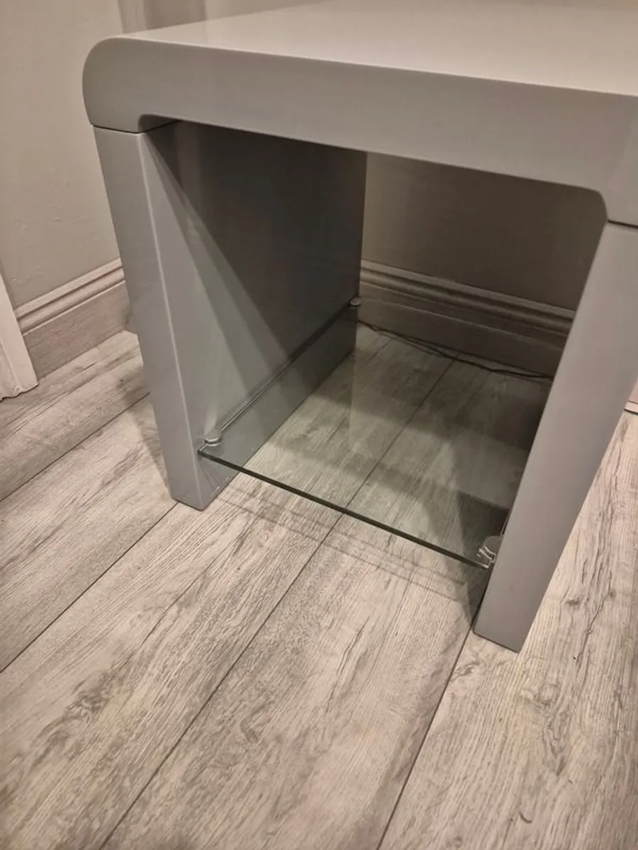 Table - Image 4