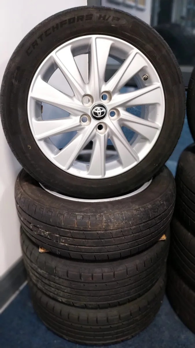 2021 Toyota Yaris  16" Alloy Wheels Set 195/55R16 - Image 2