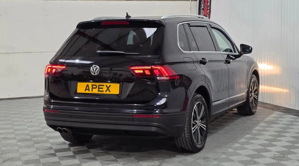 Volkswagen Tiguan Diesel Estate - Image 4