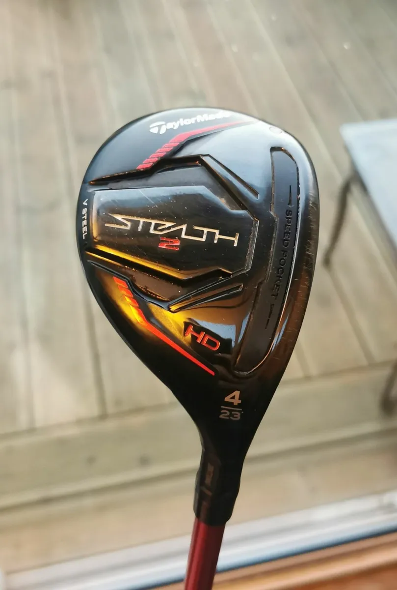 Taylormade Stealth 2 4 Hybrid - Image 1