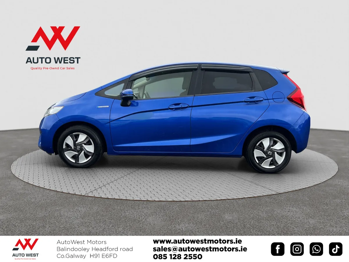 2014 Honda Fit  Self Charging Hybrid - Image 4
