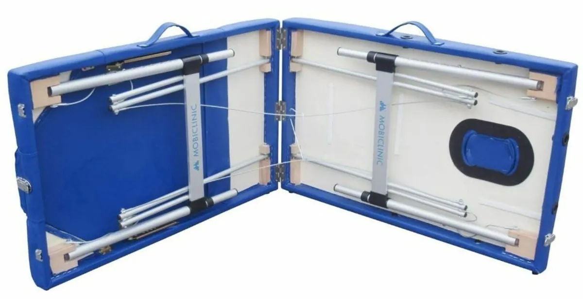 Folding Massage Table - Image 4