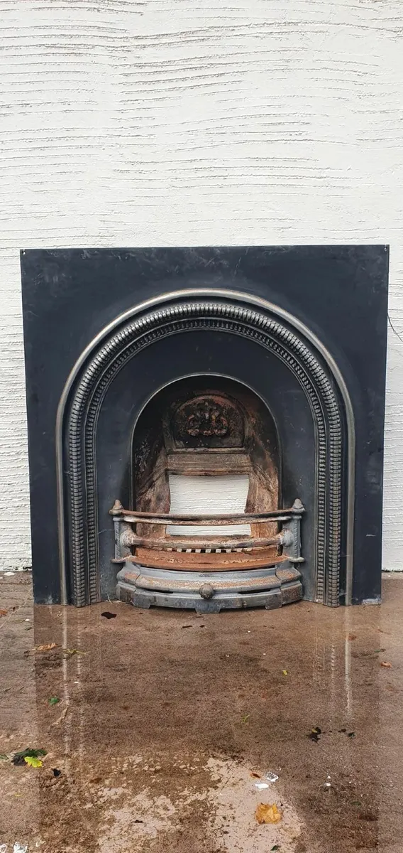Fireplace Centre Piece - Image 2