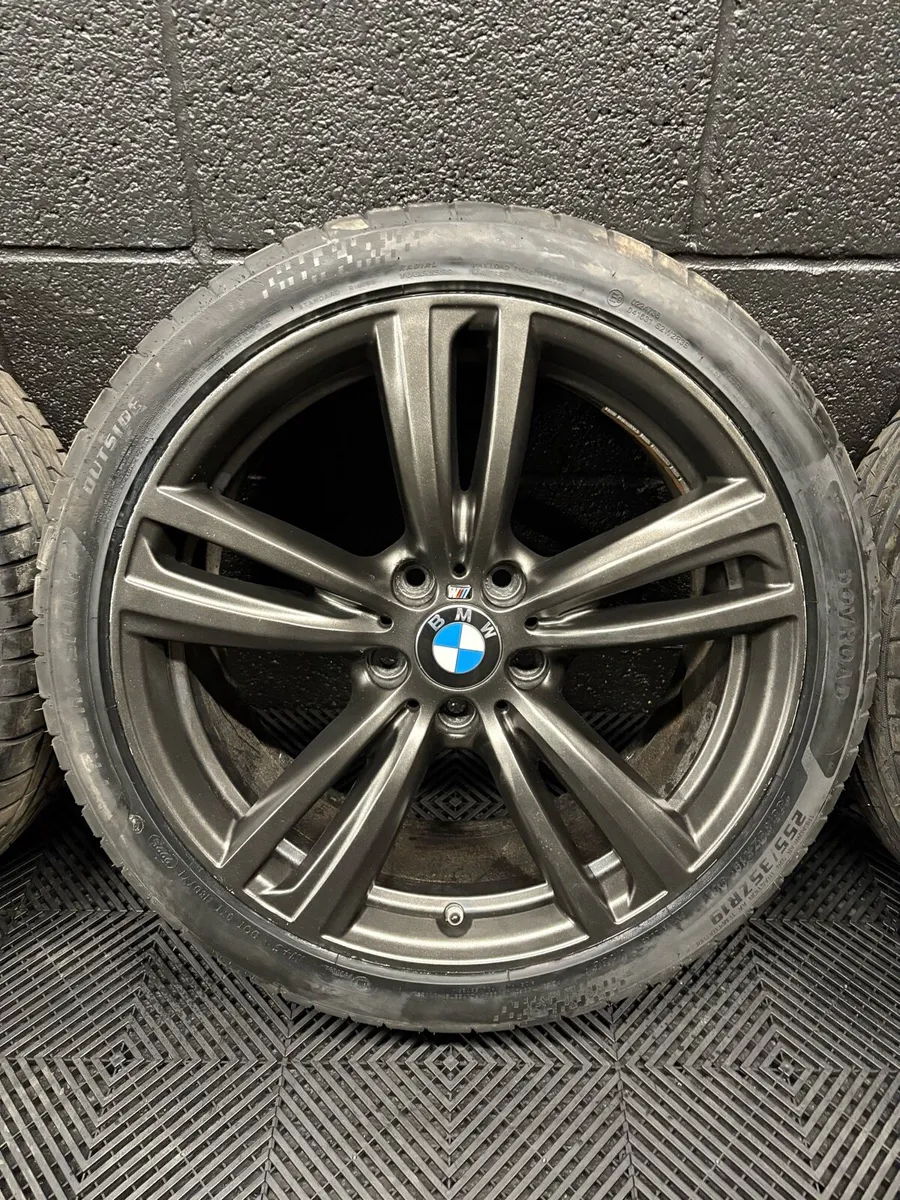 19” BMW M-Sport Alloys - Image 4