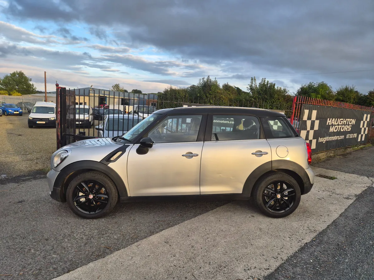 Mini Cooper 5 door  2012 - Image 3