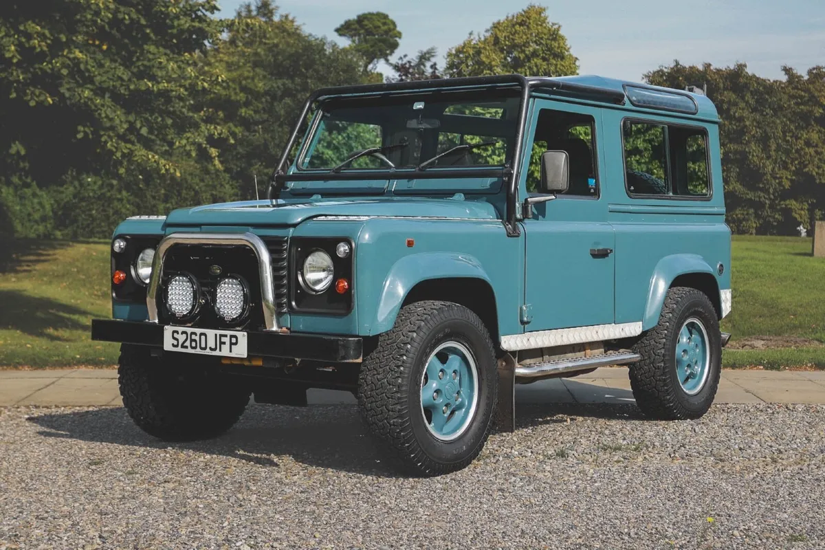 Land Rover Defender 1998 - Image 3