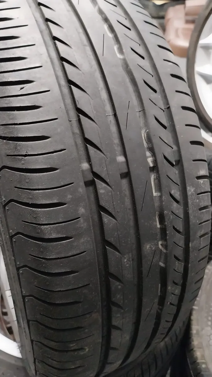 2014 Opel Insignia 18" Alloy Wheels Set 245/45R18 - Image 3