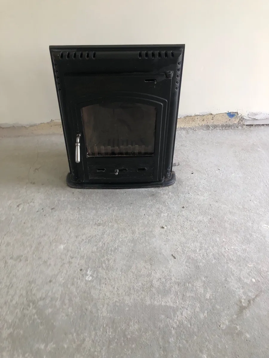 Stove - Image 3