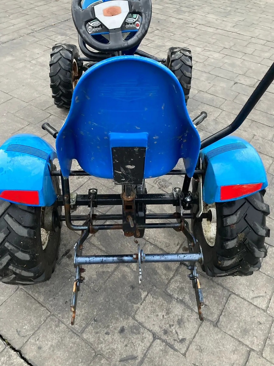 Berg New Holland Go Kart - Image 1