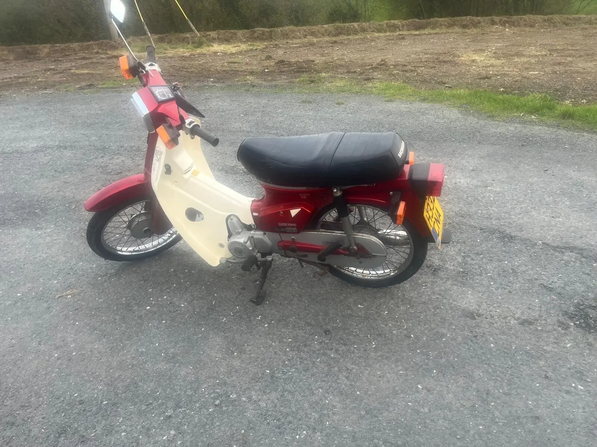 Honda C90 electric start - Image 3