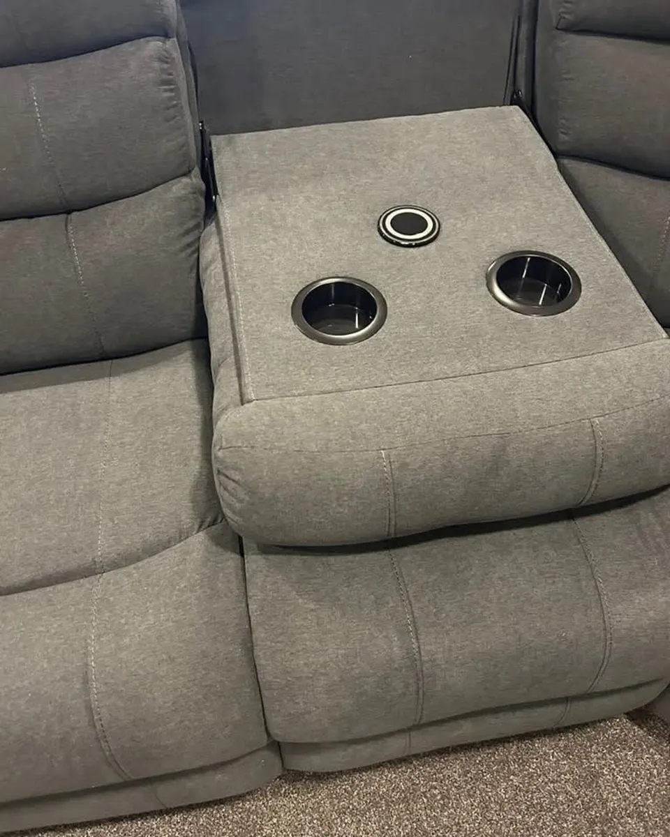 New Sorrento Roma Electric Fabric Recliner Sofa - Image 3