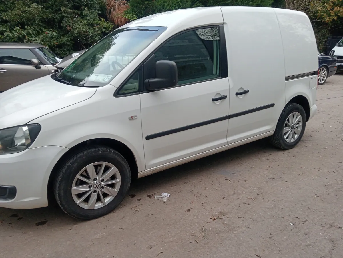 Volkswagen Caddy 2014 - Image 4