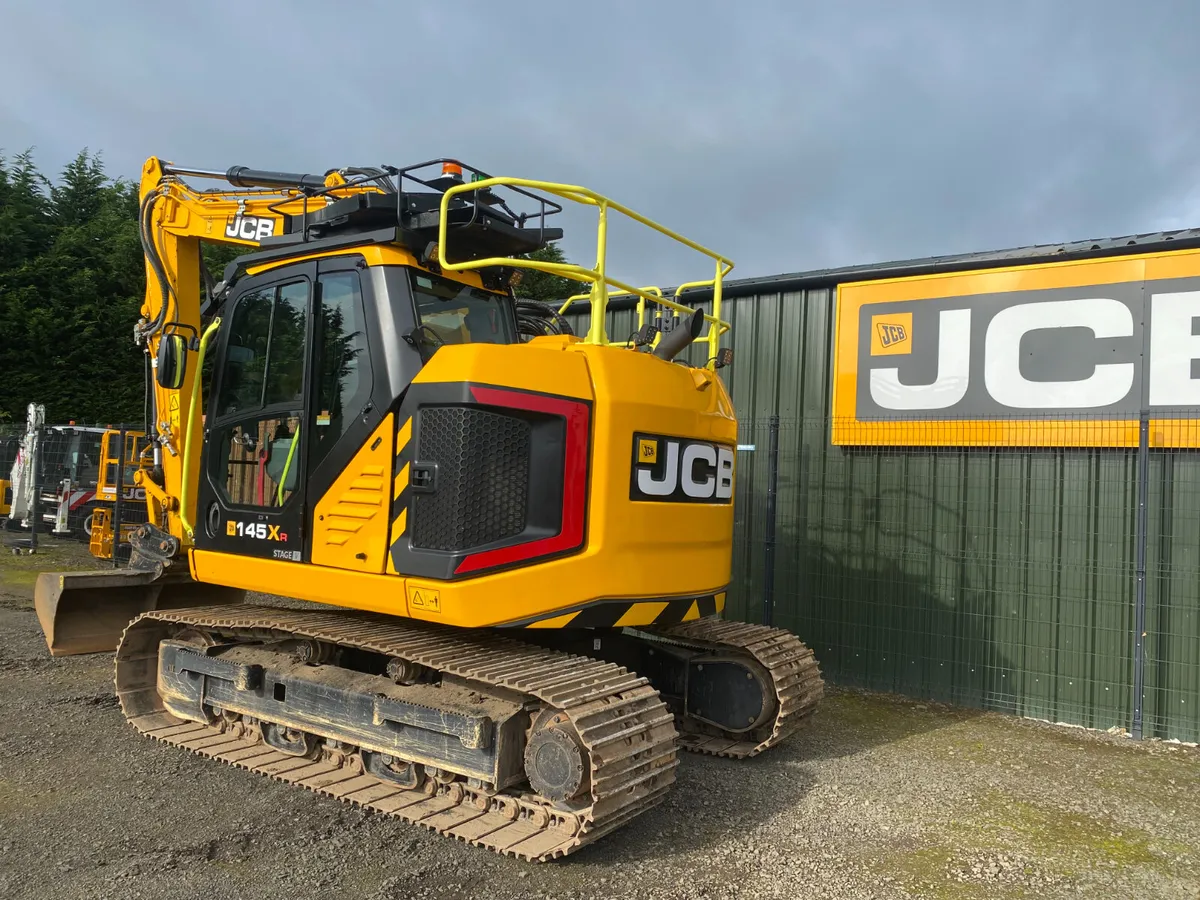 EX DEMO JCB 145XR PRO TRACKED ECAVATOR YEAR 2025 - Image 4